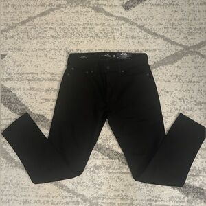 Hollister Slim Taper Ripped Jeans (Black)